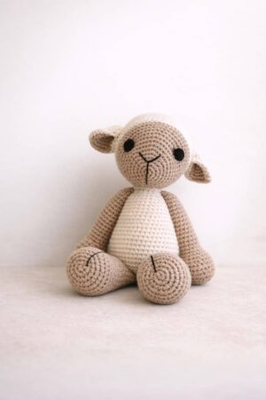 OVEJITA HECHA A MANO