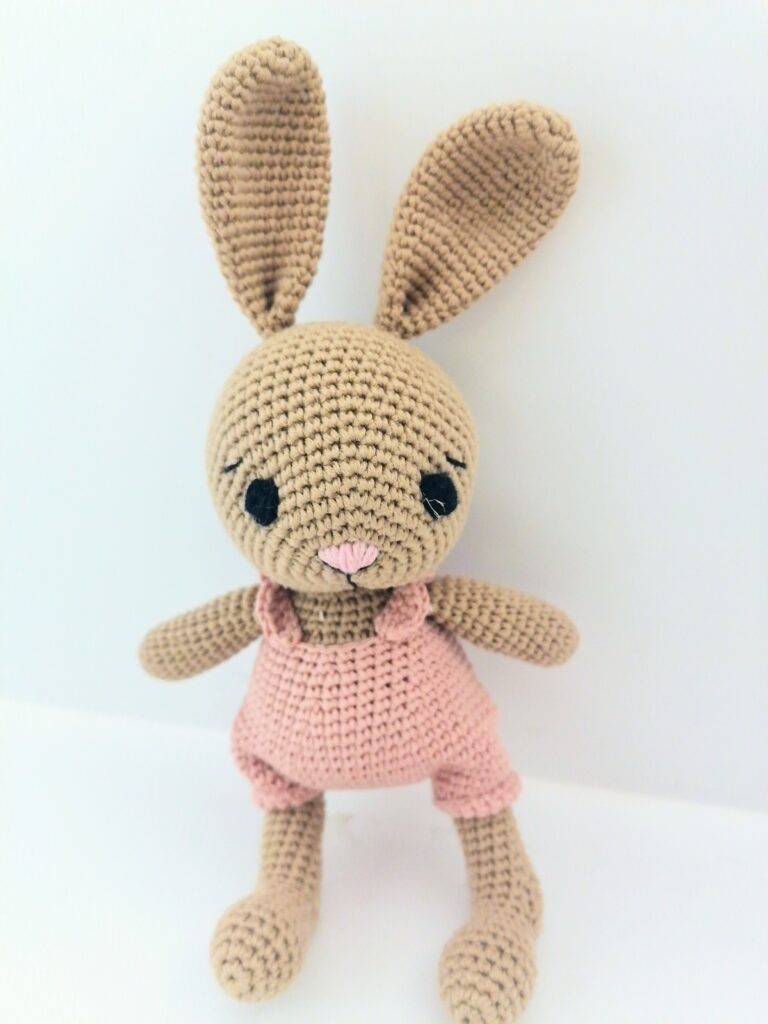 conejito de amigurumi Bebé